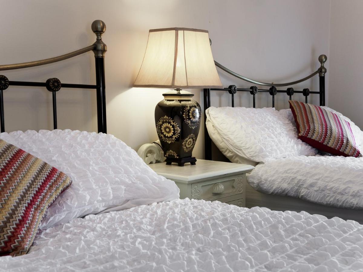 Mccarthy'S B&B Clonmel Ngoại thất bức ảnh
